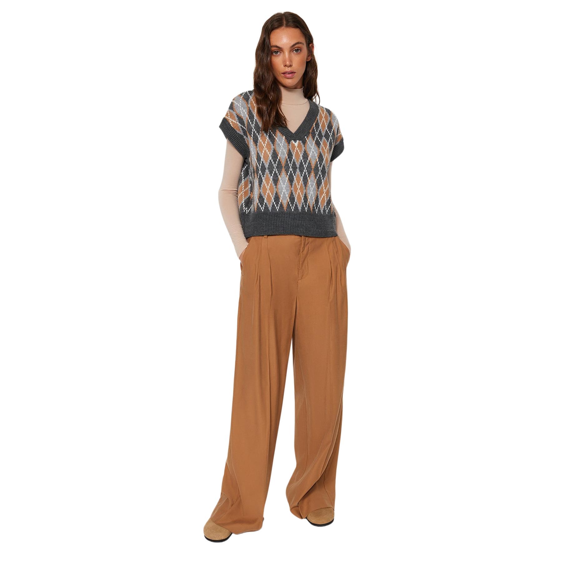 Trendyol Jersey De - Cómodo Y De Moda Verde Oscuro Mujer Mediano