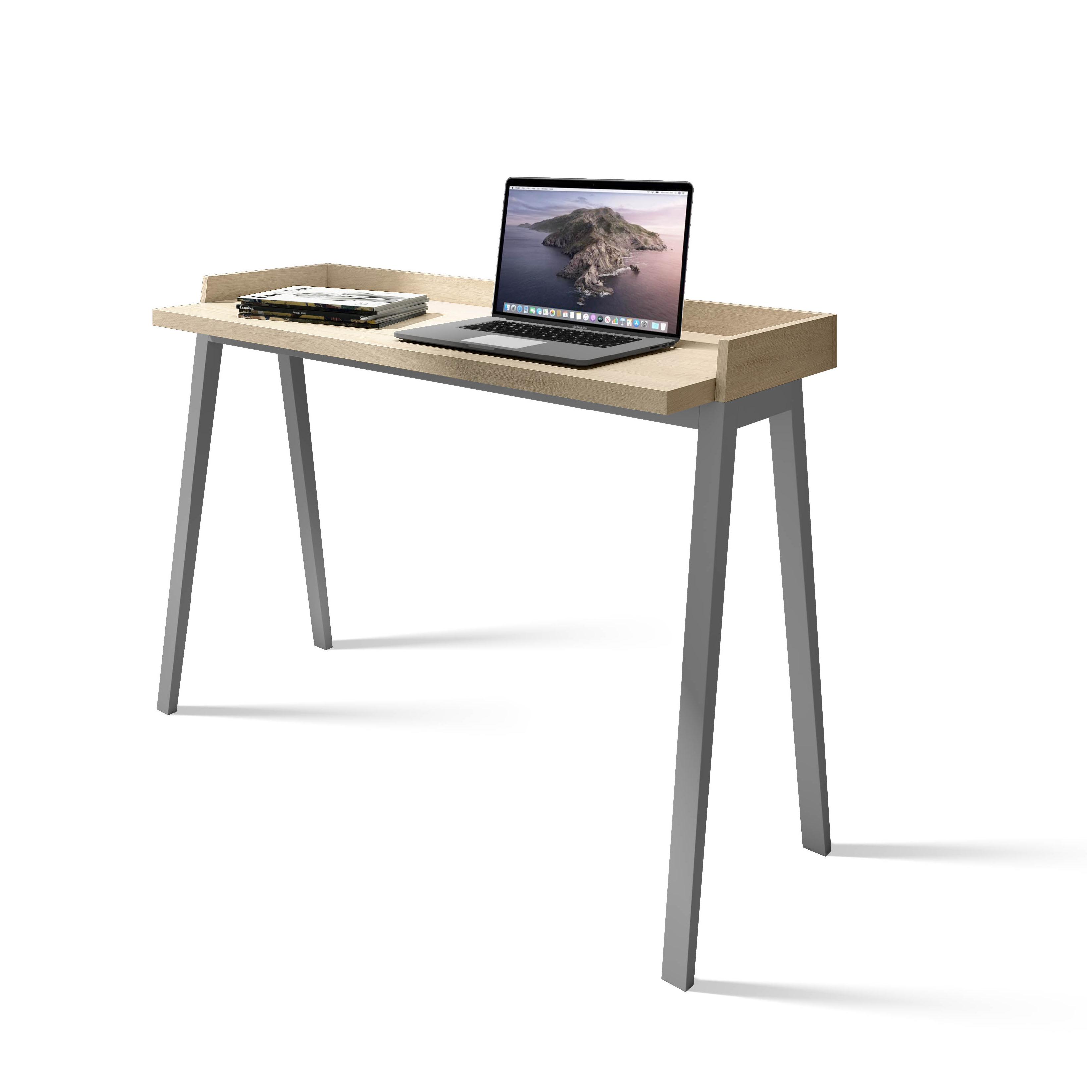 Herdasa, mesa de estudio modelo BERLIN 625, en melamina color roble y patas lacadas.