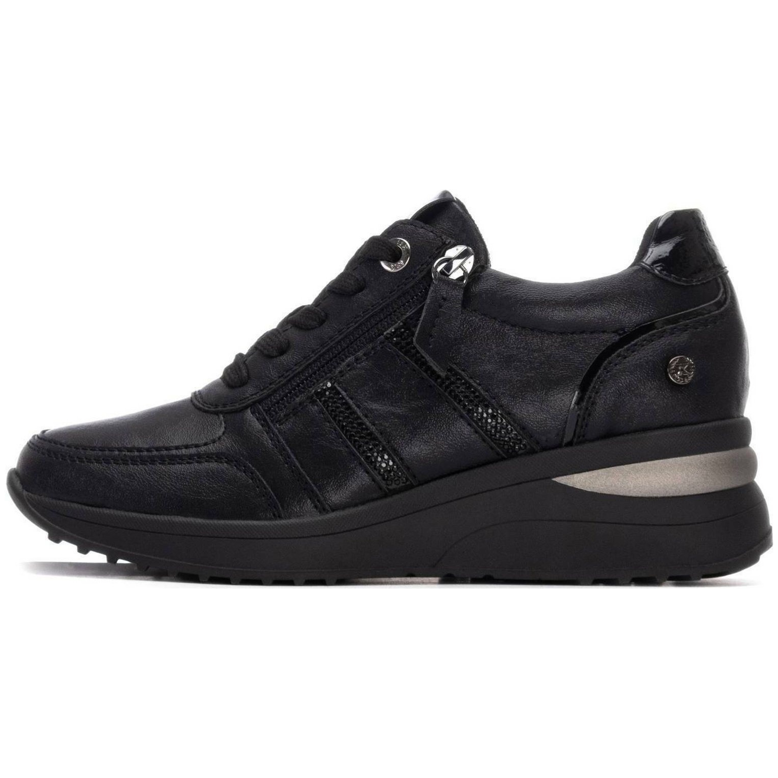 Zapatillas Xti para Mujer en color Negro