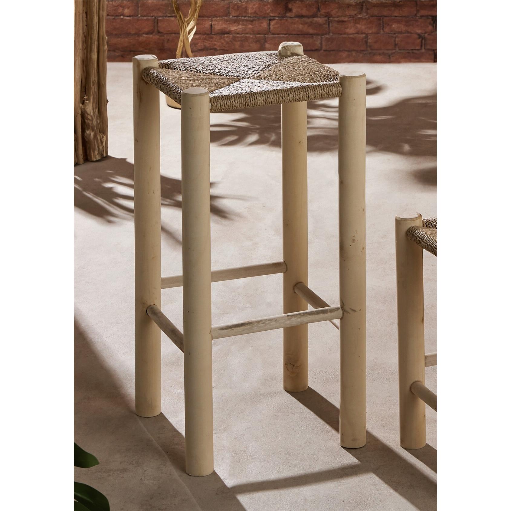 Taburete madera nat. c/asiento de cuerda 64 cms. 32dx64 cms. El mejor complemento para tu hogar.