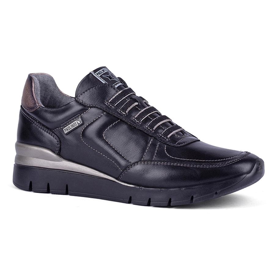 Pikolinos Cantabria W4R-6731 deportivo mujer en piel color negro con cordones elásticos, piso de ligera cuña flexible y muy ligero.