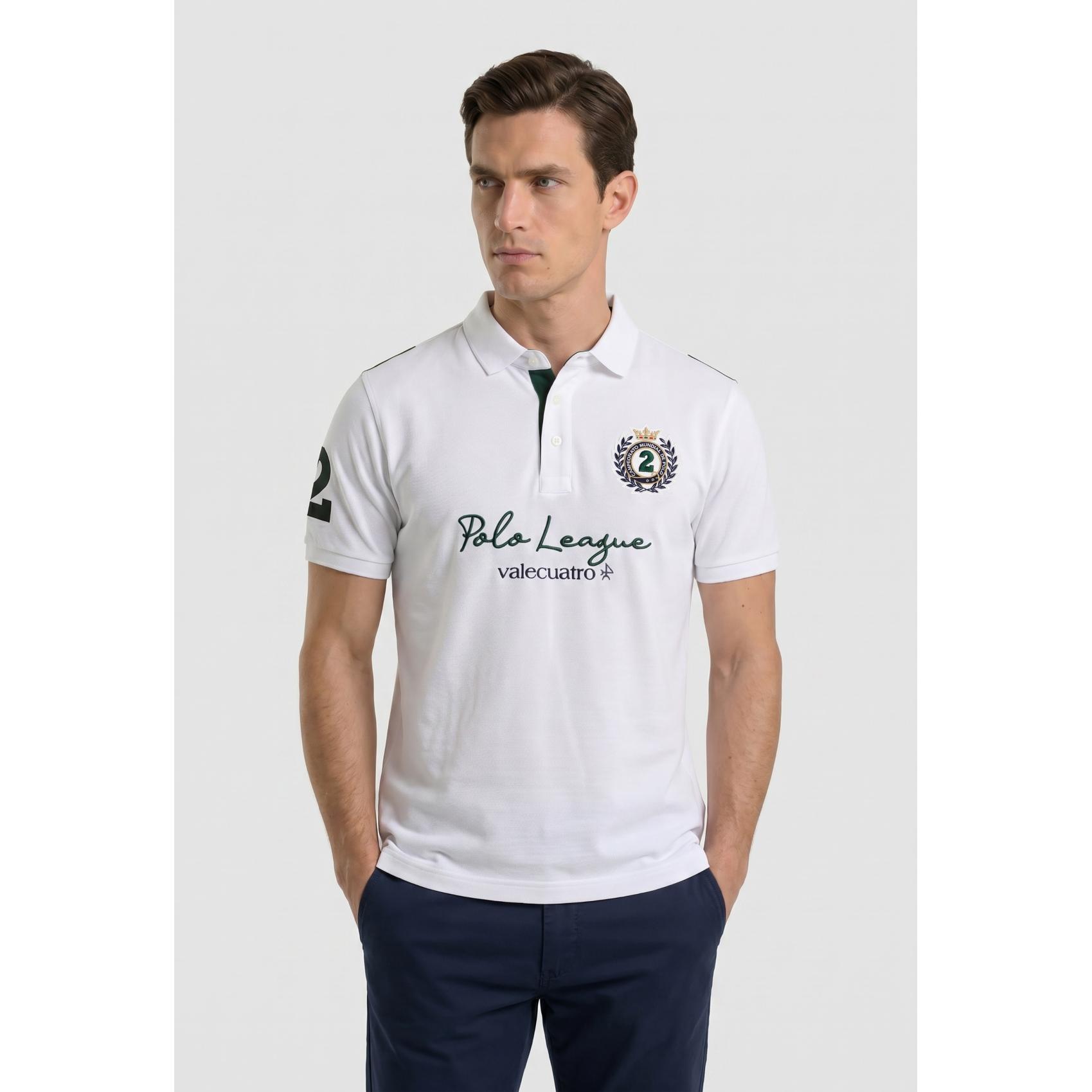 Polo Valecuatro bordado League blanco