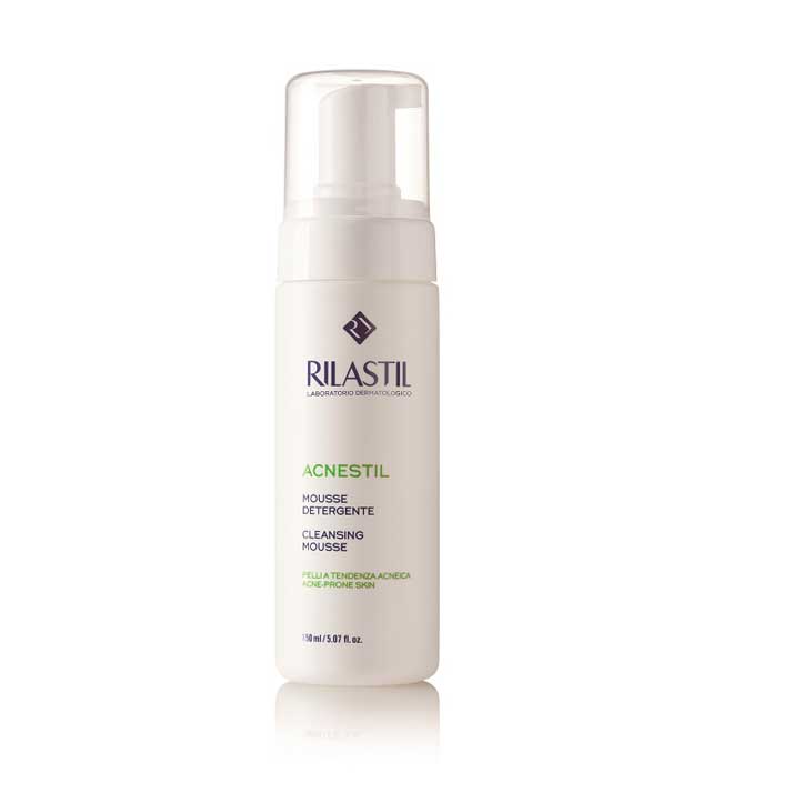 Rilastil Cumlaude Acnestil Mousse 150 Ml - Limpiador Facial Seborregulador con Acción Antimicrobiana