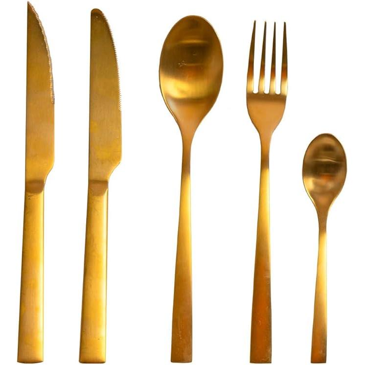 EME Mobiliario - Set Cubertería Lisboa Oro, fabricada en Acero Inoxidable 18/10 con un bonito acabado oro satinado. Incluye 24 piezas. Apto para lavavajillas. Diseño Moderno. Combinable y Versatil.