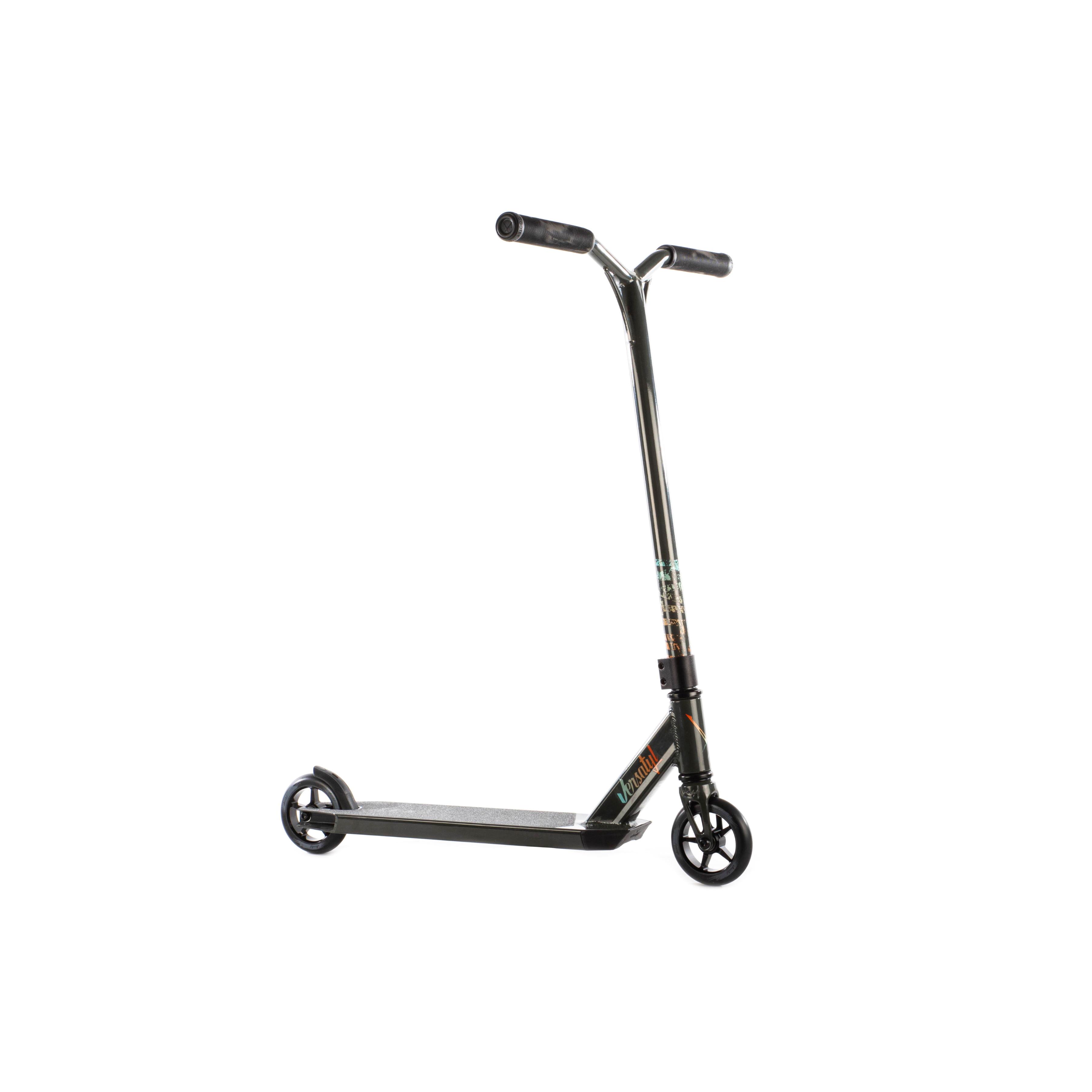 Patinete Scooter Freestyle Versatyl Cosmopolitan V2 Color Negro