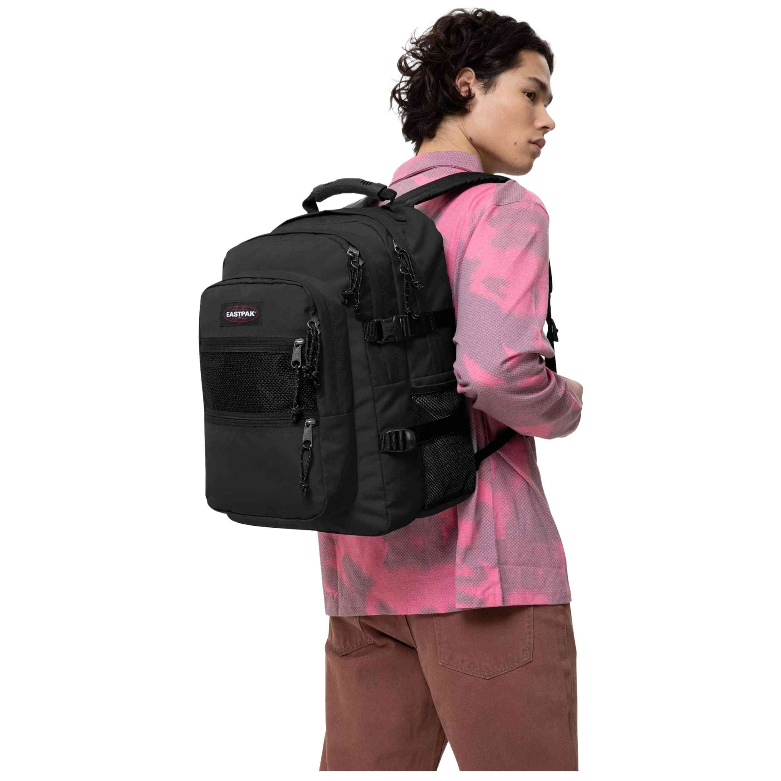 Mochila Eastpak modelo EK0A5BIL-008 para hombre y mujer en color Negro