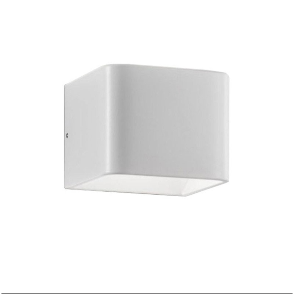 Aplique LED Cubetto IP20 5,6W blanco - ZAFFERANO