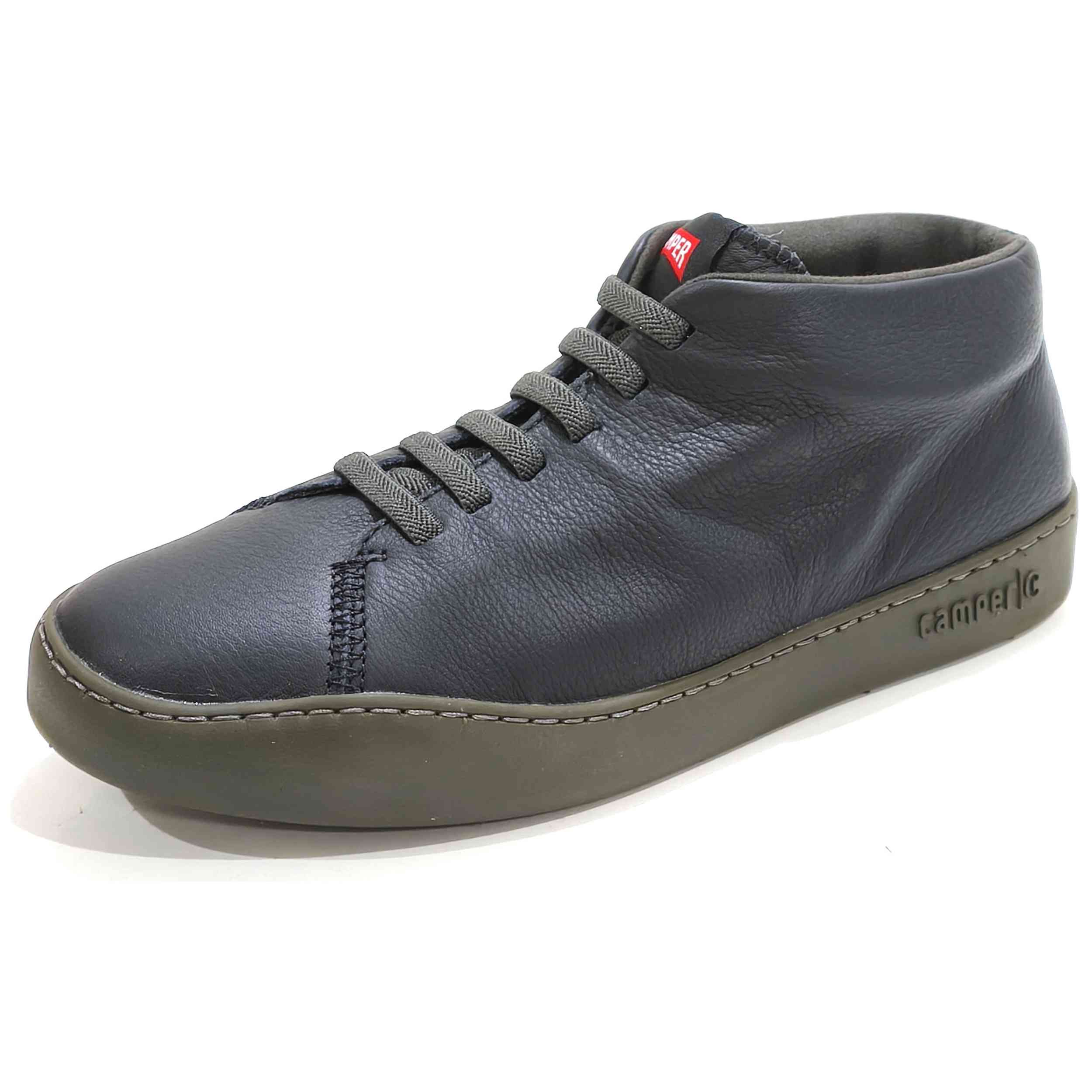 Botines Camper para Hombre en color Negro