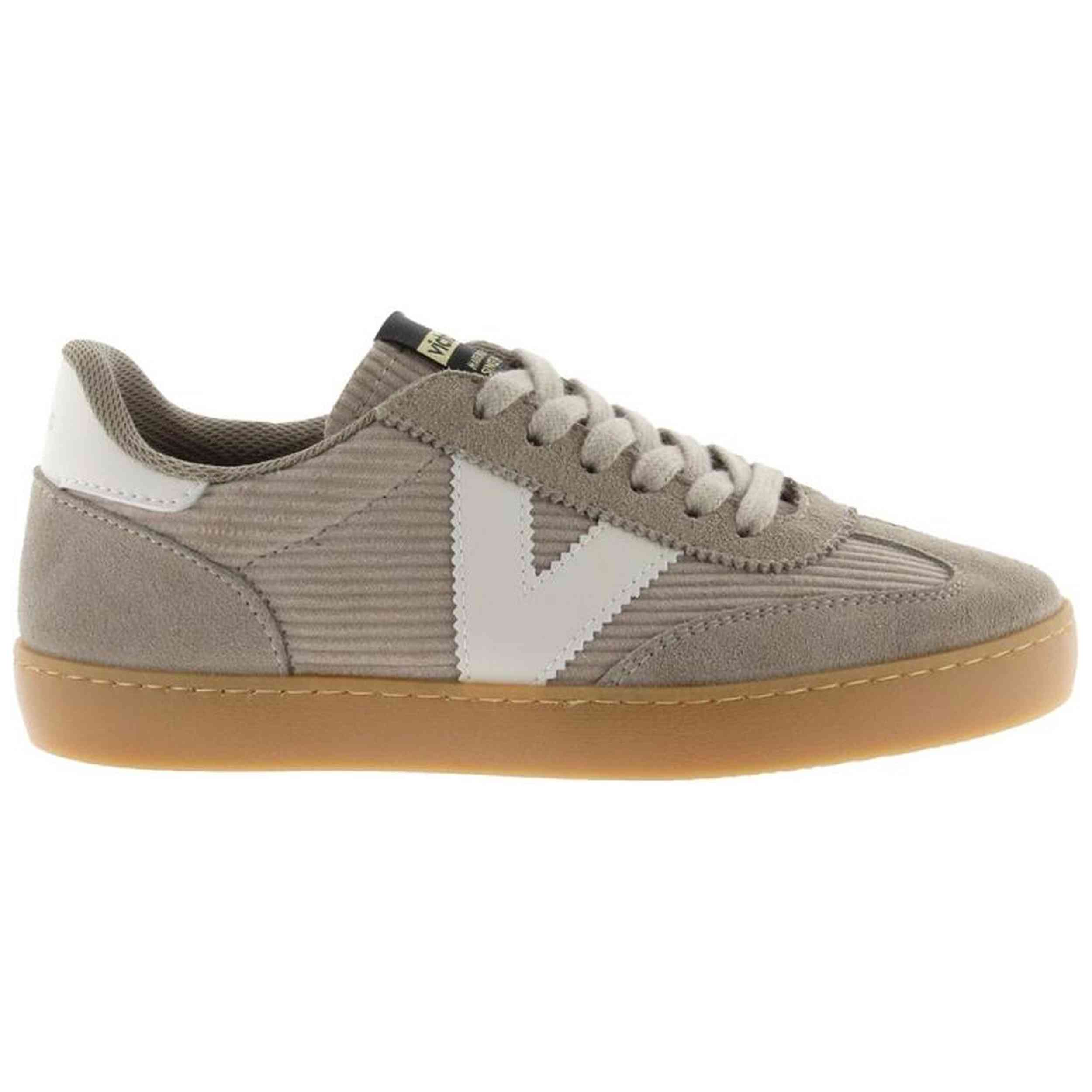 Zapatillas Victor para Mujer en color Beige