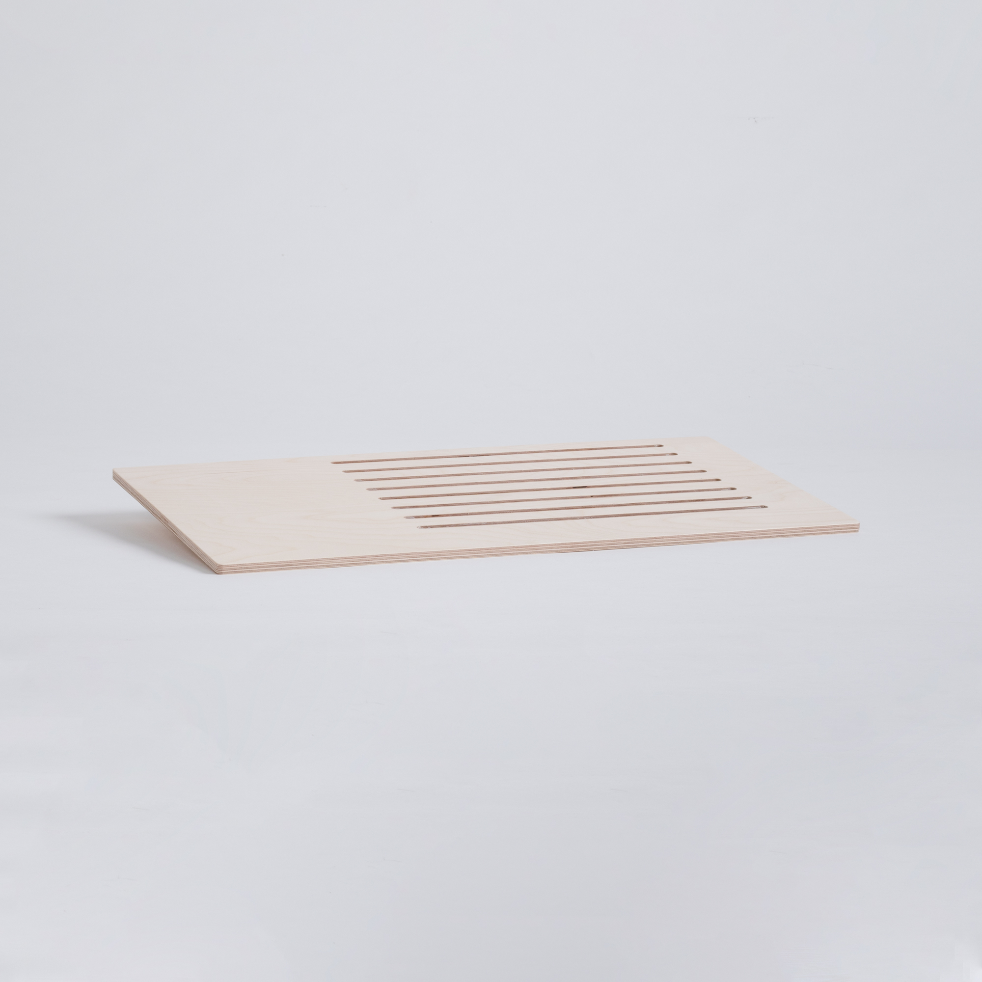Soporte portátil de madera para trabajar cómodamente desde cualquier lugar