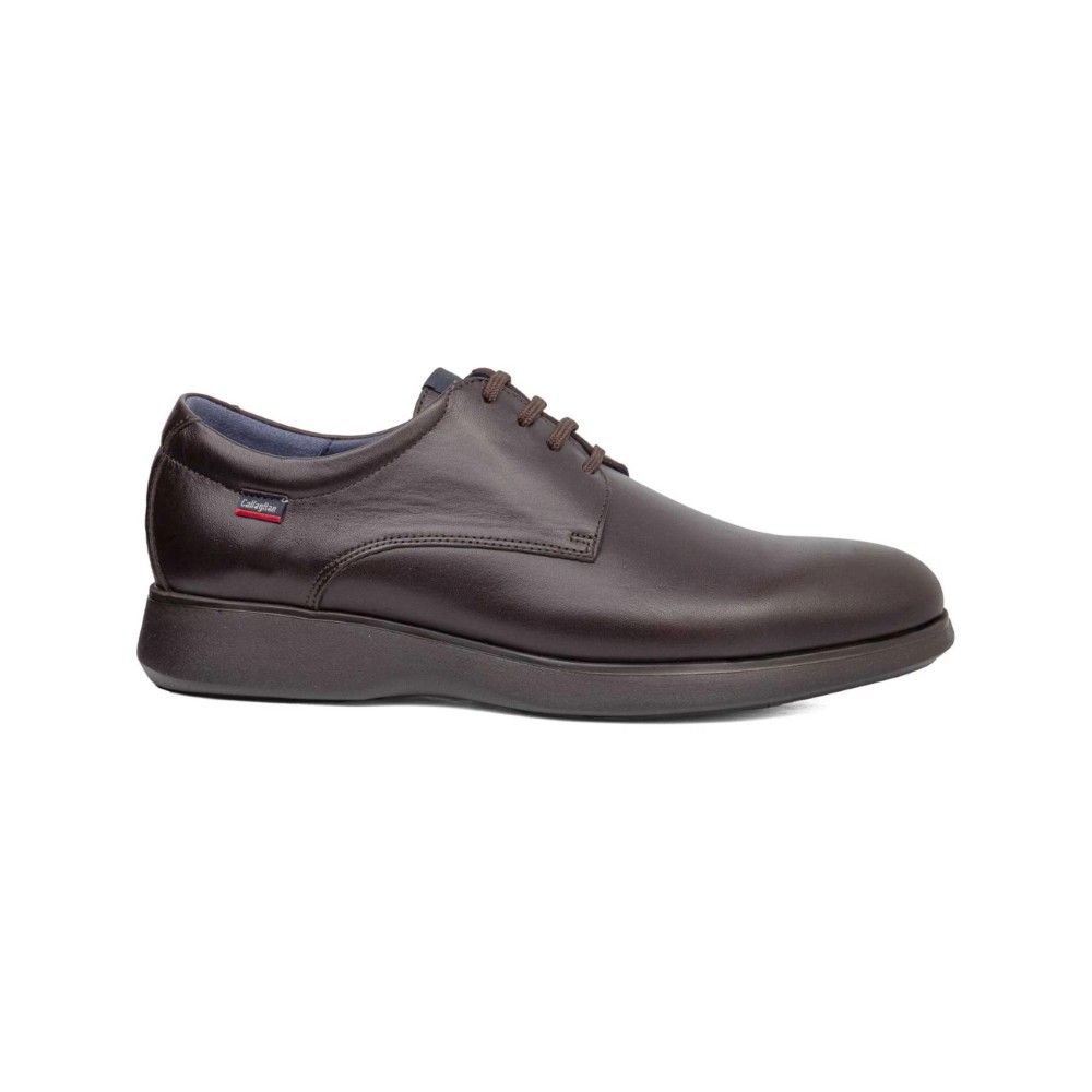 Zapatos Callaghan modelo 61000 en color Marrón