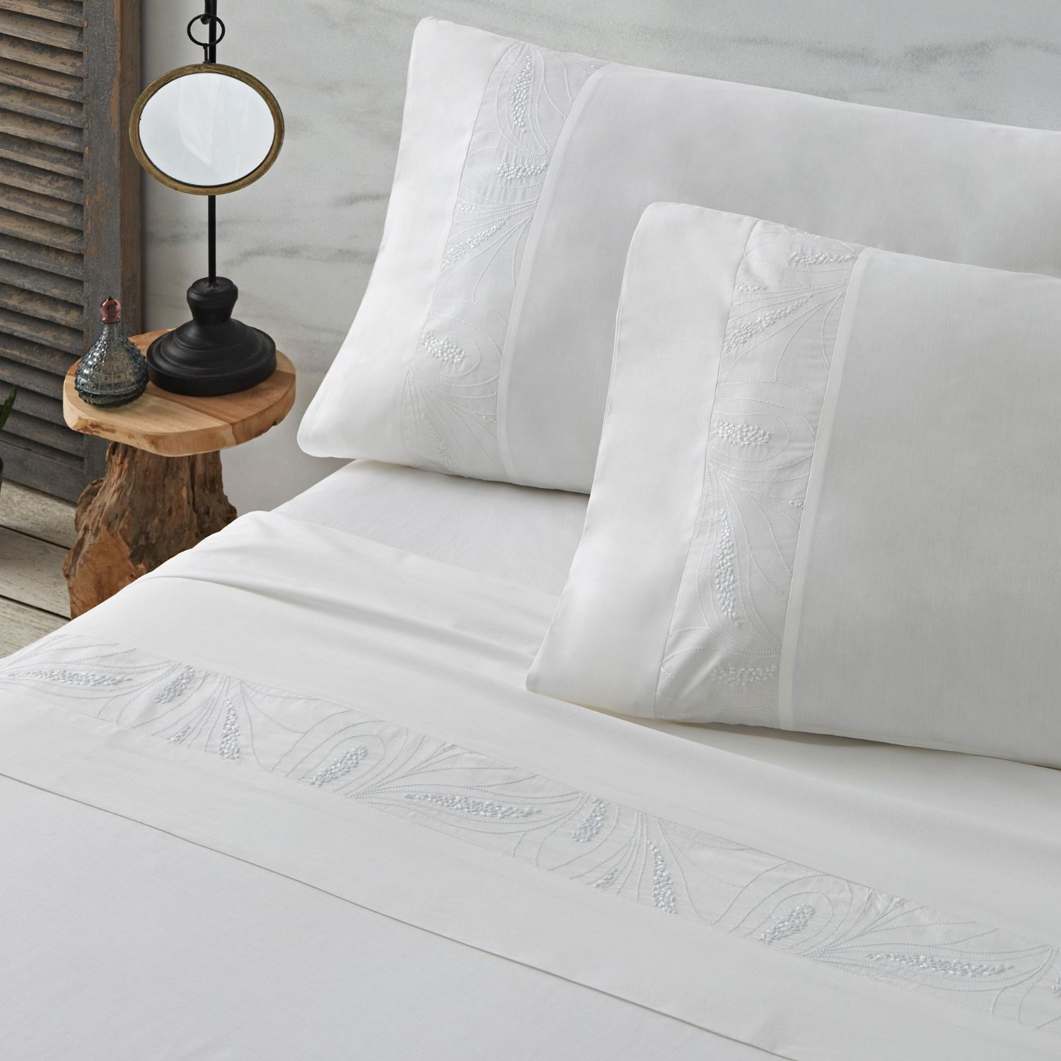 Juego de Sábanas Bordadas 100% Algodón Percal 200 Hilos | Tacto Suave Premium | 7 Medidas Disponibles | Blanco Clásico