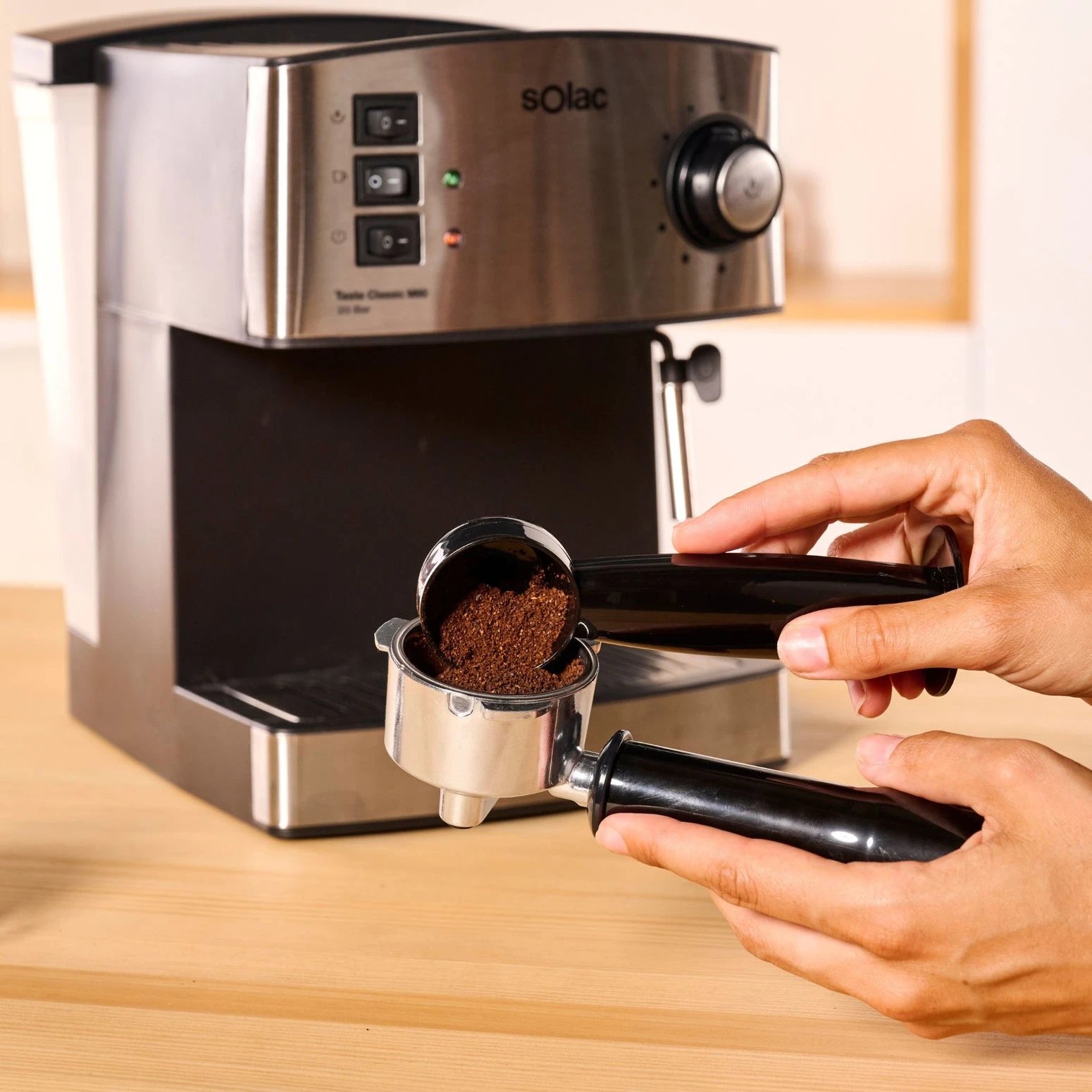 Cafetera Cafetera espresso Cafetera espresso 20 bar SOLAC CE4483 CLASSIC M80 INOX | ESPRESSO TASTE, Inox