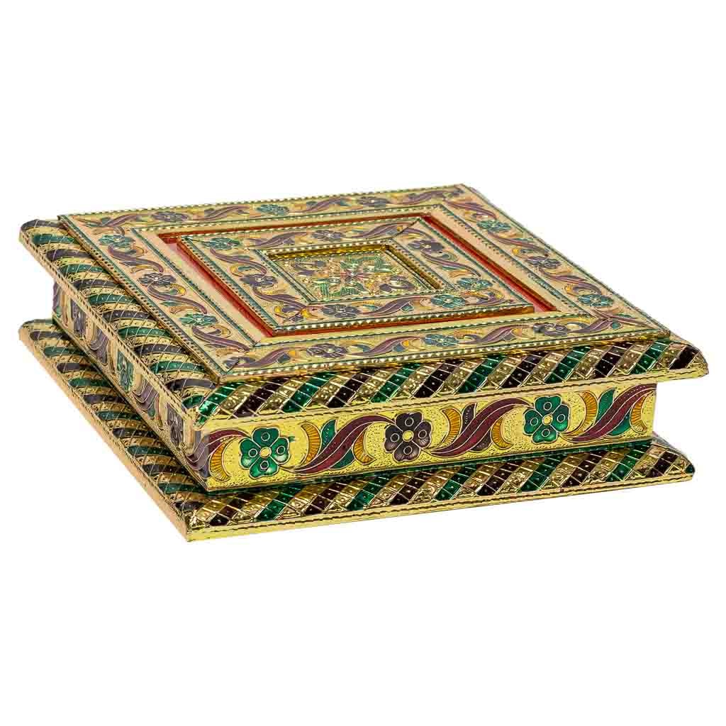 Wonderlust Deco - Joyero de metal repujado dorado 20x20x6 Dorado 20x20x6h cm