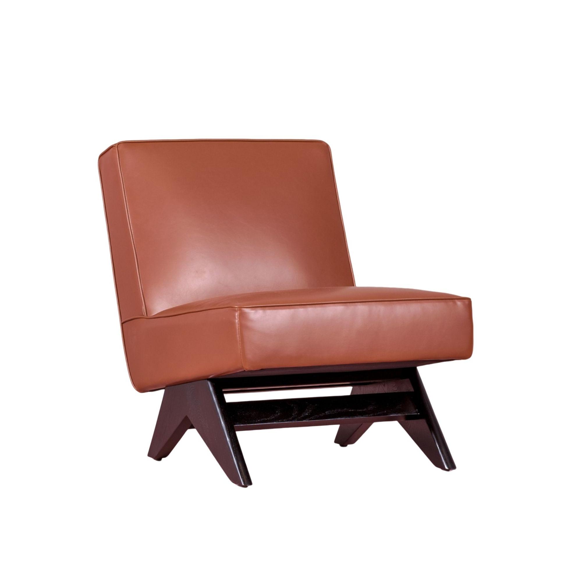 Nest Dream - Sillón vintage en madera de fresno y tapizado en polipiel - West