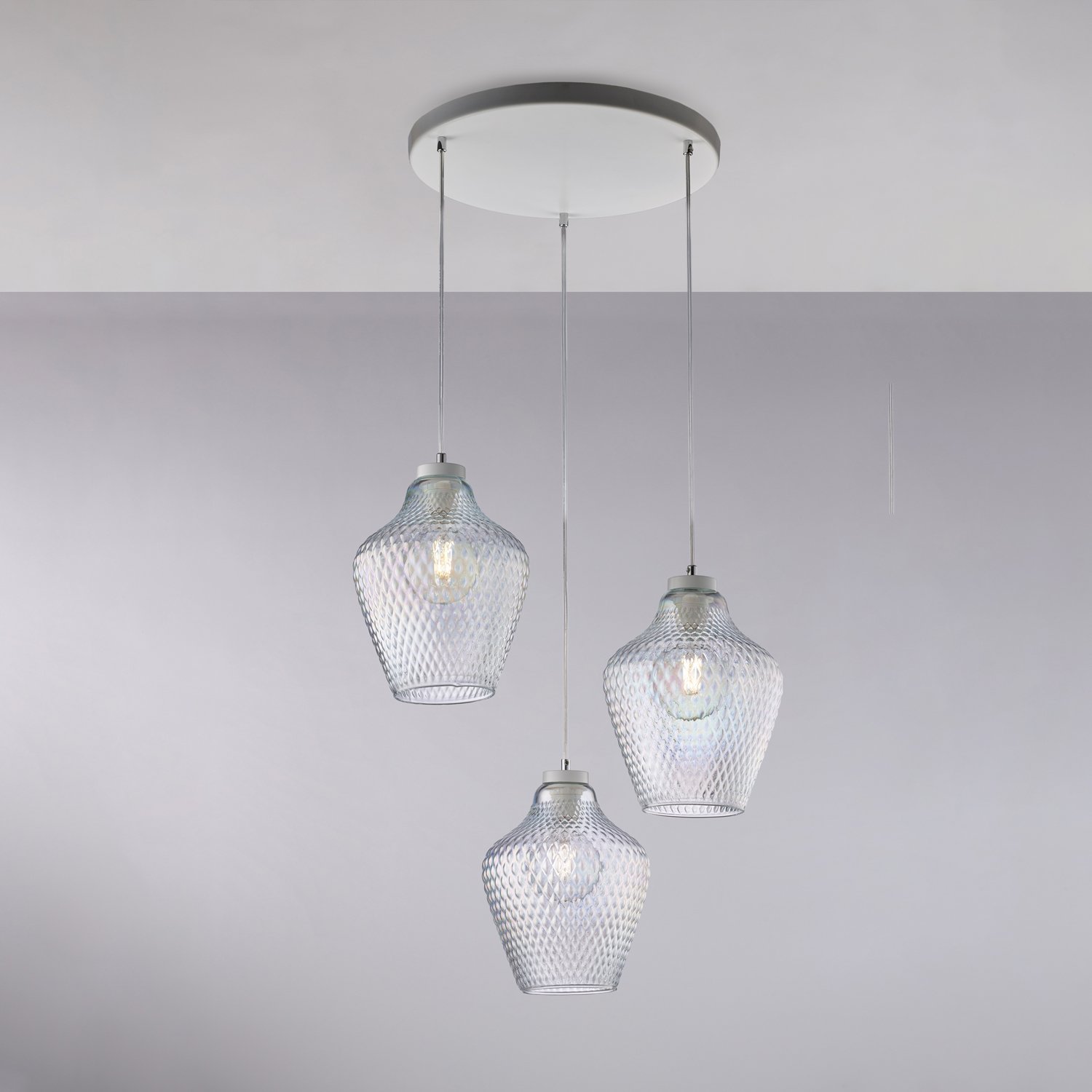 Suspensión 3 Luces Maya Hierro Lacado Blanco Vidrio Soplado Transparent Irido