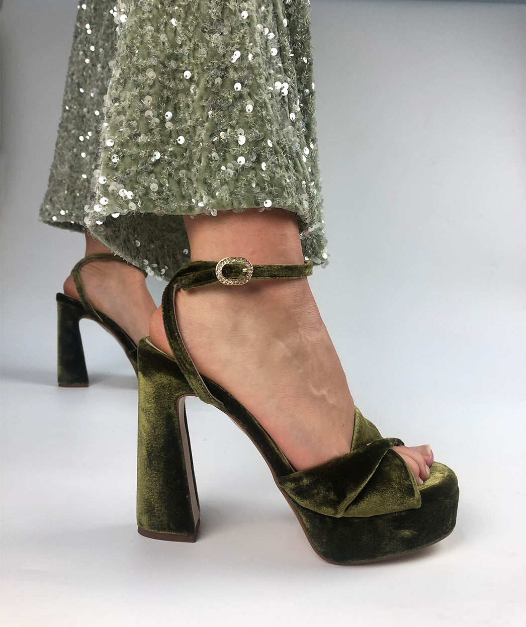 Pedro Miralles  modelo SABUGO en tonos . Hecho a mano en España.