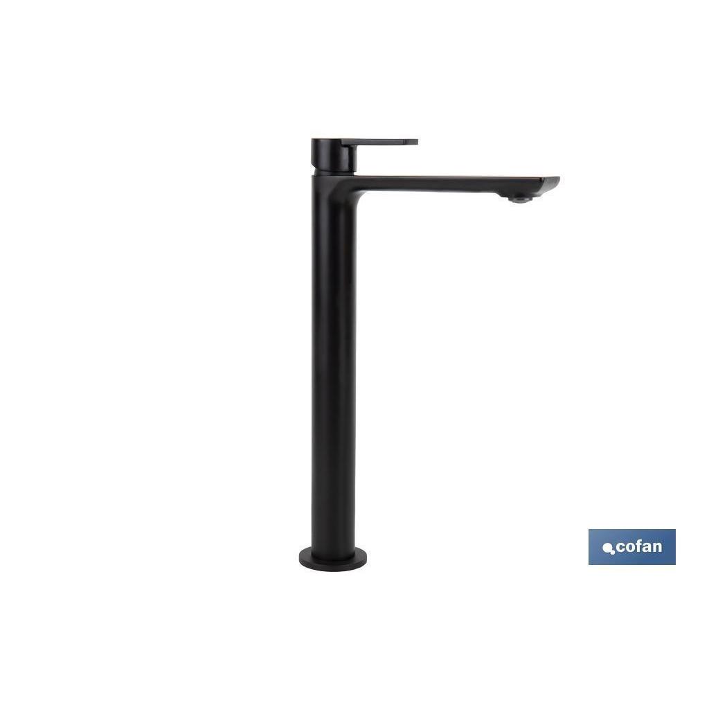 Grifo alto monomando para lavabo negro mate modelo kerch  25mm