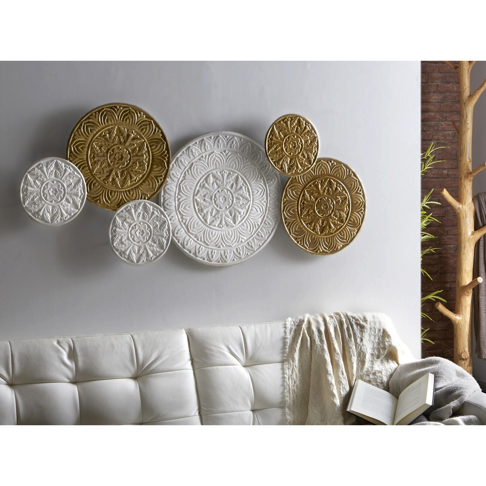 Panel metal mandalas blanco/oro 138x60 cms. 138x60x4,5 cms. El mejor complemento para tu hogar.