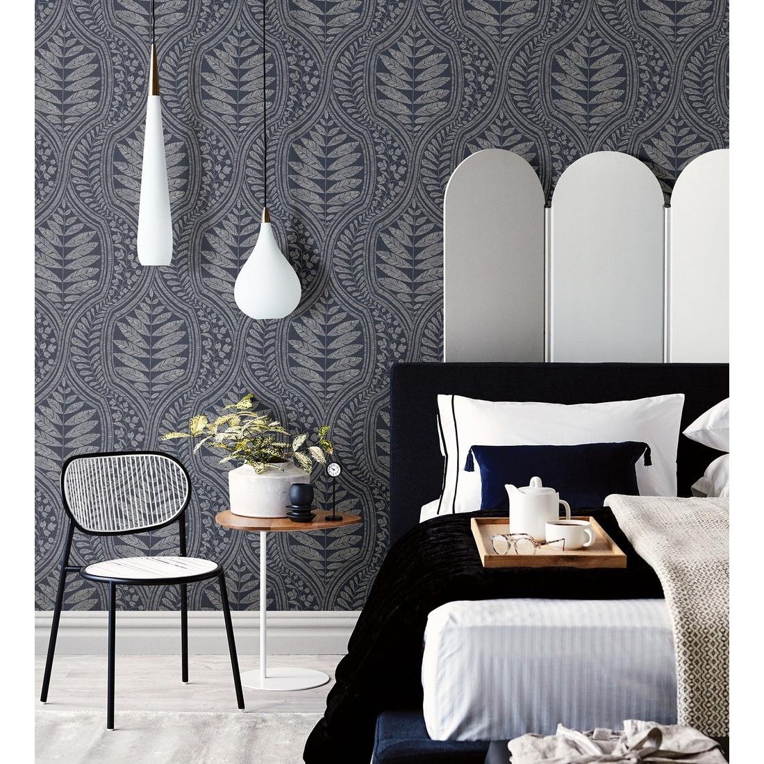 Papel pintado vinílico ecológico de damasco hindú de hojas con textura - Scandi Palace 680867 de GAULAN - Rollo de 10 m x 0,53 m