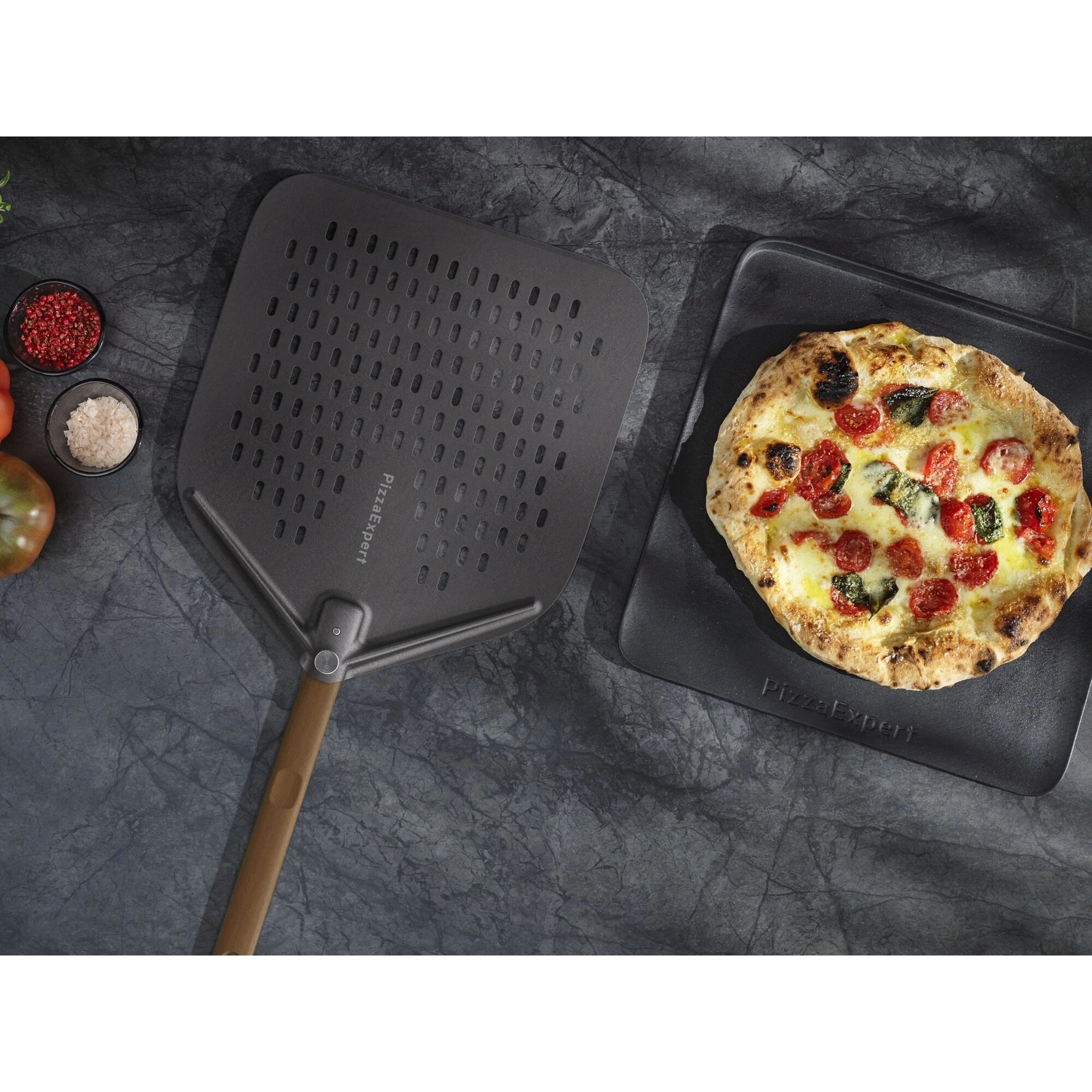 Horno Polivalente Convencional 59,6cm AEG TX7PB631SB  | 72L, Limpieza Pirolítico, Clase A++, Negro