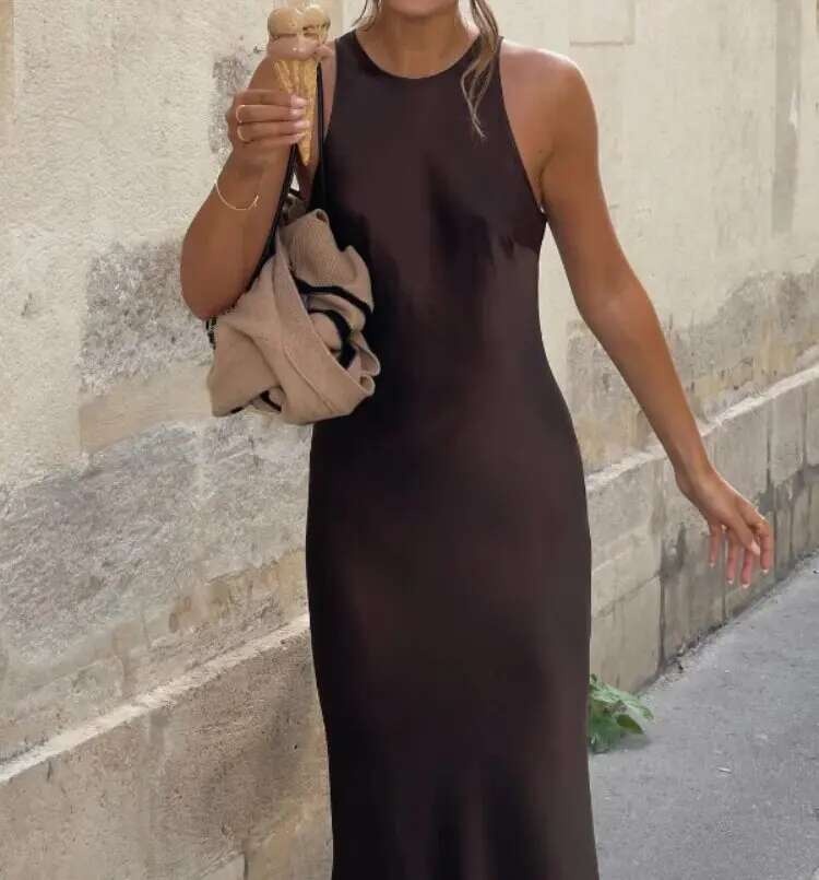 Vestido Midi elegante de satén sin mangas para mujer, vestidos ajustados a la moda de Color sólido con cuello redondo, Vestido de fiesta callejero elegante para mujer 2024 - details 0