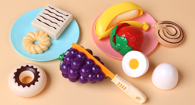 More Fun Play Cutting Food Toy